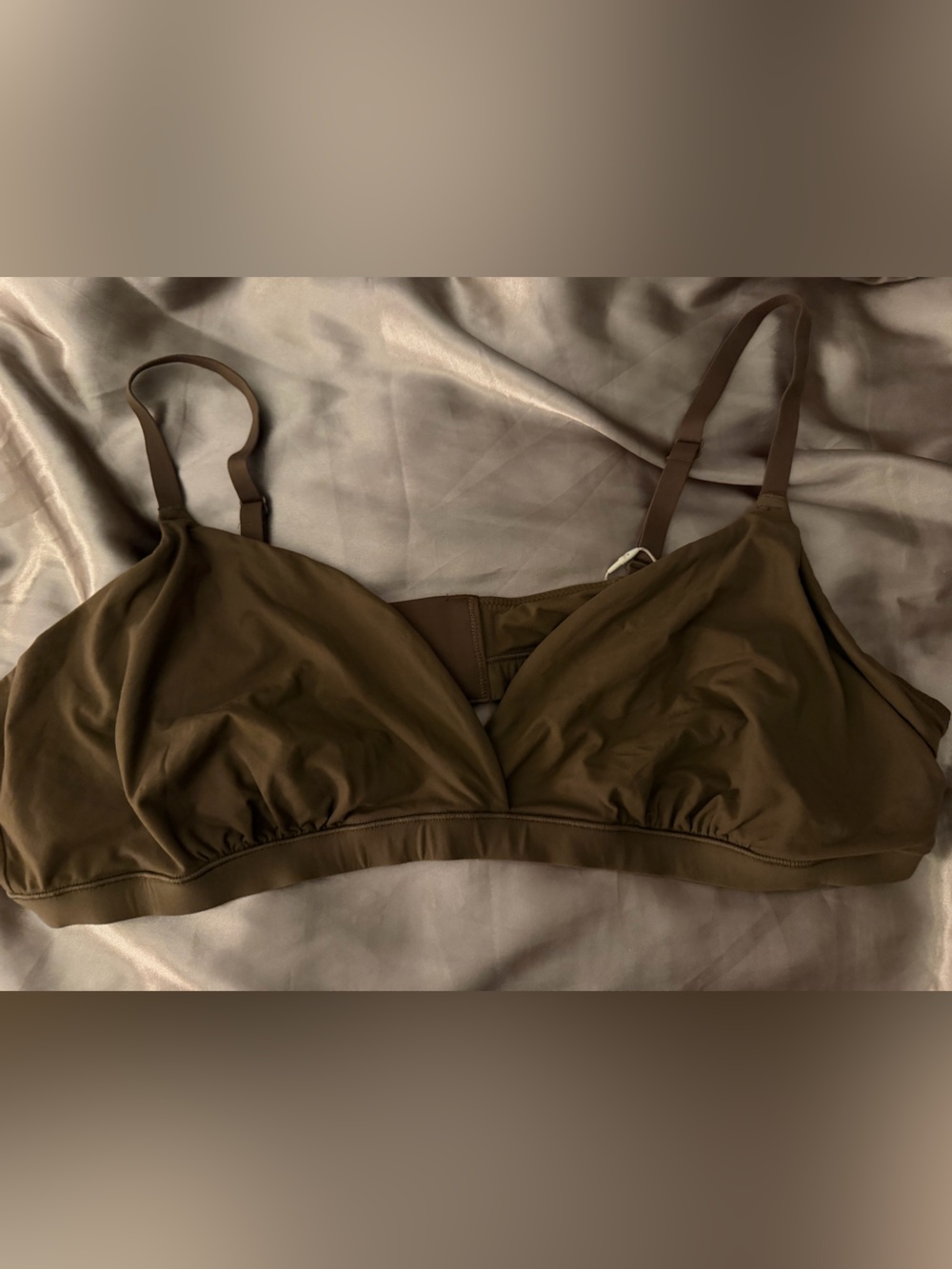 SKIMS - FITS EVERYBODY BRALETTE in Oxide -NWT